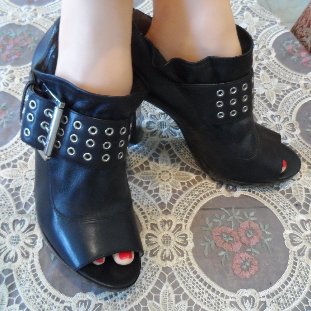 Michael Kors Black Leather Peep Toe Ankle Boot 9.5